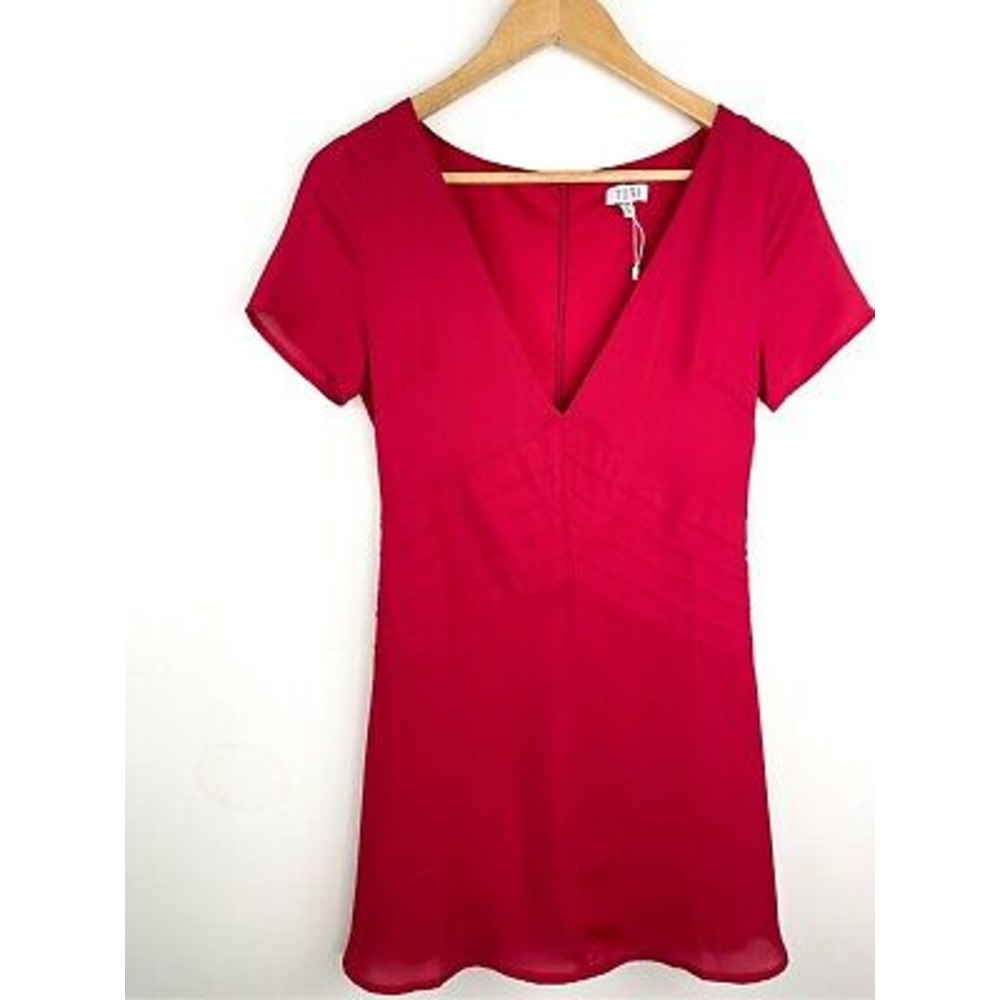 NWOT TOBI Mini‎ Shift Dress V Neck Short Sleeve Size Small